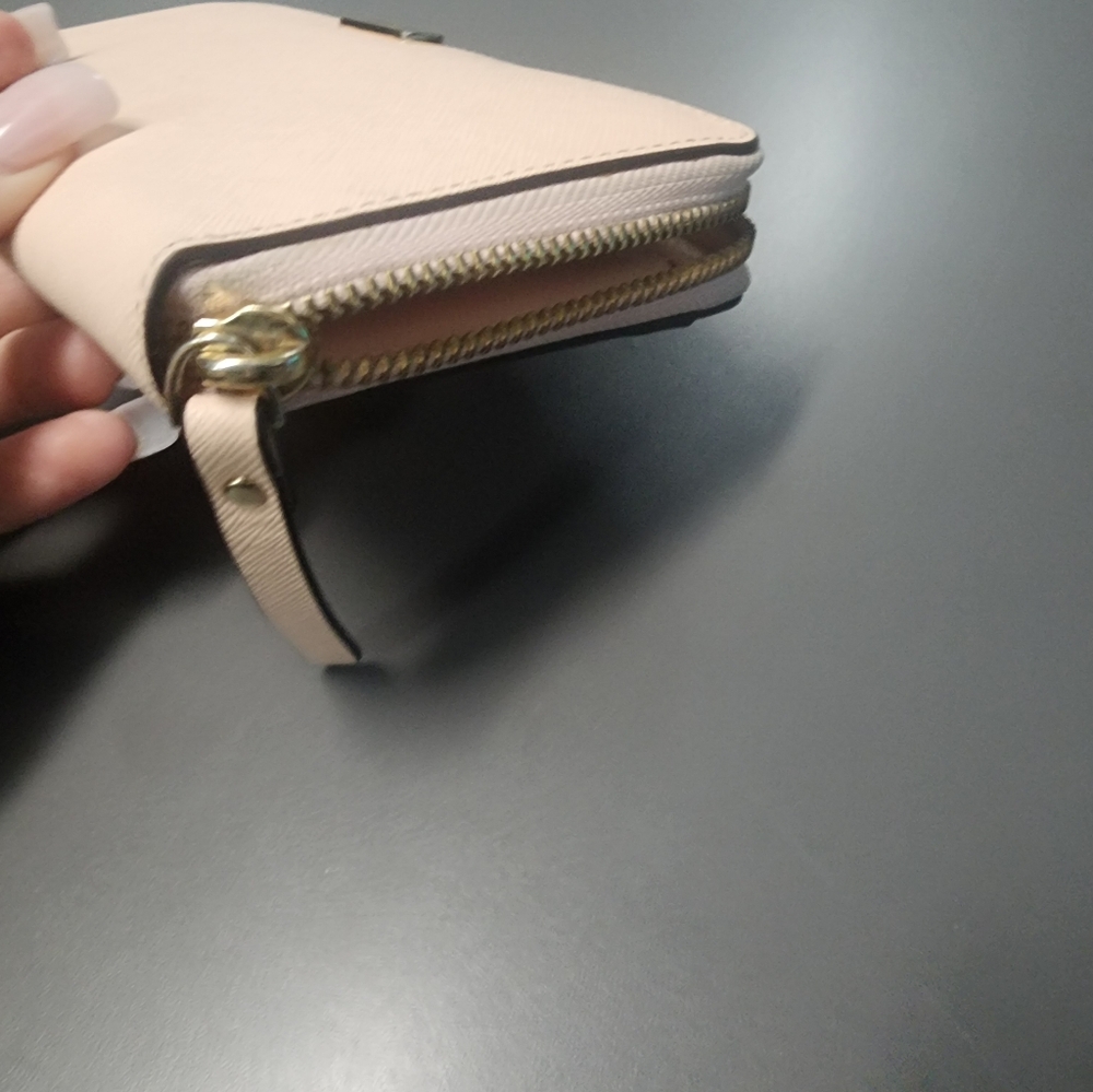 Kate Spade Newbury Lane Neda Zip Around Wallet. Peach - Picture 5 of 13